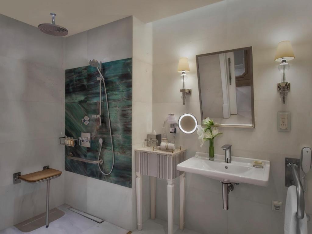 هتل سی وی کی پارک بسفروس استانبول